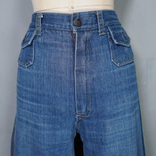Load image into Gallery viewer, 70s ORIGINAL HIGH WAISTED FLARED DENIM BLUE JEANS WITH PATCH POCKETS - S