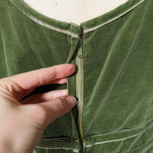 Load image into Gallery viewer, 50s LIGHT GREEN VELVET BODICE FULL SKIRTED DRESS BY TAILORED JUNIOR - XS-S