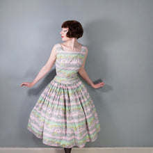 Load image into Gallery viewer, 50s PINK AND GREEN NOVELTY VICTORIAN STREET SCENES FULL SKIRTED DRESS - S