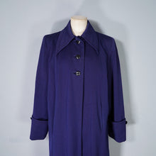 Load image into Gallery viewer, 40s BLUE WOOL SWING OVERCOAT WITH DAGGER COLLAR - M-L