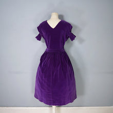 Load image into Gallery viewer, 60s HANDMADE PURPLE VELVET PARTY DRESS WITH CUT OUT SHOULDER - M