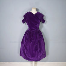 Load image into Gallery viewer, 60s HANDMADE PURPLE VELVET PARTY DRESS WITH CUT OUT SHOULDER - M