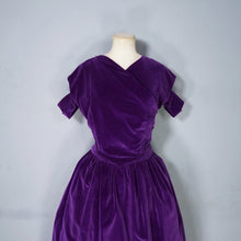 Load image into Gallery viewer, 60s HANDMADE PURPLE VELVET PARTY DRESS WITH CUT OUT SHOULDER - M
