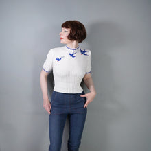 Load image into Gallery viewer, VINTAGE PATTERN 40s style WHITE AND BLUE SWALLOW BIRD INTARSIA JUMPER - S-M