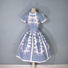 Load image into Gallery viewer, 50s 60s BLUE AND WHITE PAISLEY PRINT FULL SKIRTED COTTON DAY DRESS - XS
