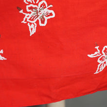 Load image into Gallery viewer, 60s "ALU LOLE" BRIGHT RED WHITE AND GOLD FLORAL HAWAIIAN FULL SKIRTED SUN DRESS - S