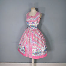 Load image into Gallery viewer, 50s NOVELTY PRINT PINK FLOWER VENDORS FULL SKIRTED DRESS - S