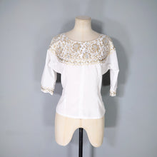 Load image into Gallery viewer, 50s WHITE AND METALLIC GOLD / SILVER LACE PATIO SKIRT AND BLOUSE DRESS SET - XS-S