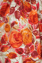 Load image into Gallery viewer, 50s BIG ORANGE ROSE PRINT FULL SKIRT COTTON DRESS - S-M