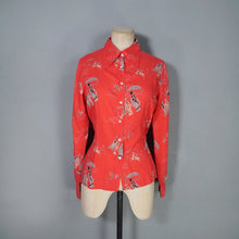 Load image into Gallery viewer, 70s ST CLAIR PARIS ART DECO LADY SPECTATOR NOVELTY PRINT SHIRT - S-M