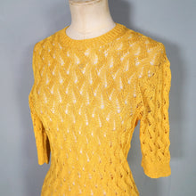 Load image into Gallery viewer, 40s SLINKY BRIGHT GOLDENROD YELLOW LACE KNIT JUMPER TOP - S-M
