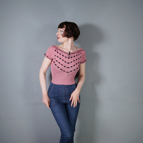50s HANDKNITTED DUSKY PINK JUMPER WITH VELVET RIBBONS - XS