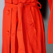 Load image into Gallery viewer, 70s LIGHTWEIGHT BRIGHT RED TRENCH COAT WITH BELT AND DAGGER COLLAR - XS-S