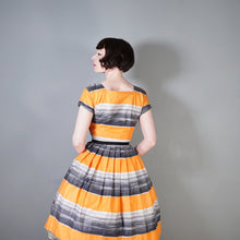 Load image into Gallery viewer, ORANGE AND GREY STRIPED 50s COTTON DAY DRESS - XS