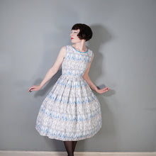 Load image into Gallery viewer, 50s PALE BLUE NOVELTY DRESS IN ROMANTIC LADY AND COURTIER PRINT - XS-S