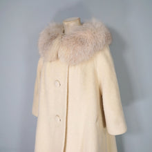 Load image into Gallery viewer, 60S LILLI ANN CREAM FUZZY MOHAIR WOOL SWING COAT WITH HUGE FUR COLLAR - M