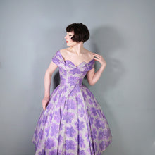 Load image into Gallery viewer, 50s 60s FRANK USHER GREY AND PURPLE FLORAL FORMAL PARTY DRESS - XS