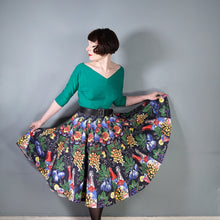 Load image into Gallery viewer, 50s BLACK RICHARD SHOPS &quot;CINZANO&quot; POPPING BOTTLES NOVELTY PRINT CIRCLE SKIRT - 25&quot;