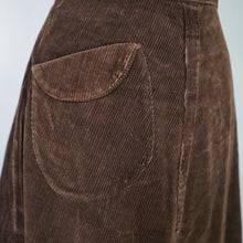 Load image into Gallery viewer, 40s CC41 UTILITY BROWN CORDUROY AND PATTERNED WOOL FITTED SKIRT SUIT - S