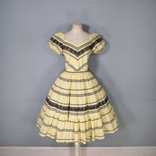 Load image into Gallery viewer, 50s YELLOW GINGHAM AND BLACK LACE FULL SKIRTED PATIO DRESS S-M