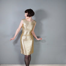 Load image into Gallery viewer, 60s SPARKLY METALLIC GOLD WIGGLE COCKTAIL DRESS - S