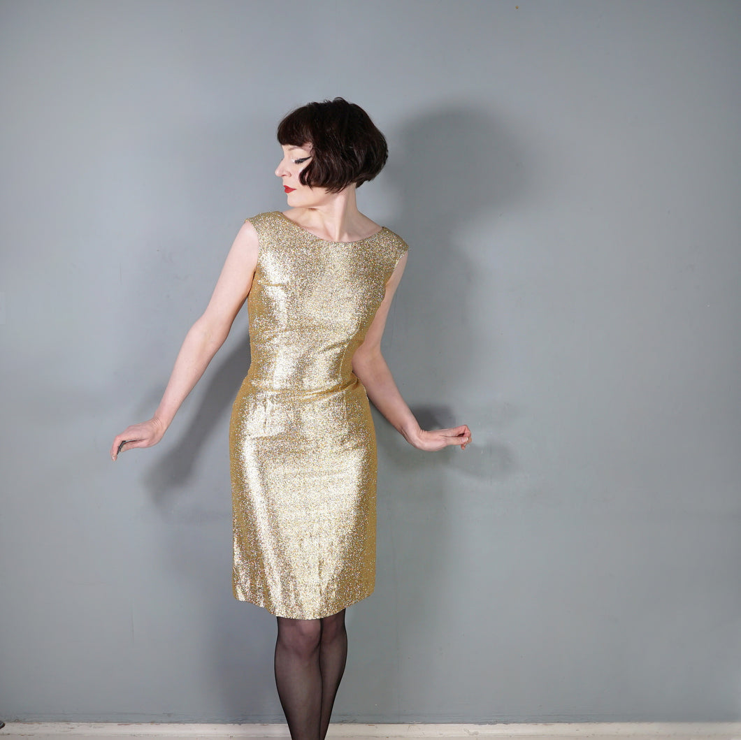 60s SPARKLY METALLIC GOLD WIGGLE COCKTAIL DRESS - S