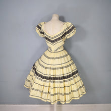 Load image into Gallery viewer, 50s YELLOW GINGHAM AND BLACK LACE FULL SKIRTED PATIO DRESS S-M