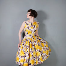 Load image into Gallery viewer, 50s HUGE YELLOW ROSE FULL SKIRTED DAY DRESS - M