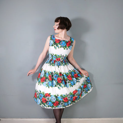 50s LARGE RED AND TURQUOISE ROSE FLORAL COTTON FULL SKIRTED DRESS - S