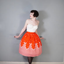 Load image into Gallery viewer, 60s RED AND WHITE BOW AND STRIPE BORDER PRINT FULL COTTON SKIRT - 24&quot;