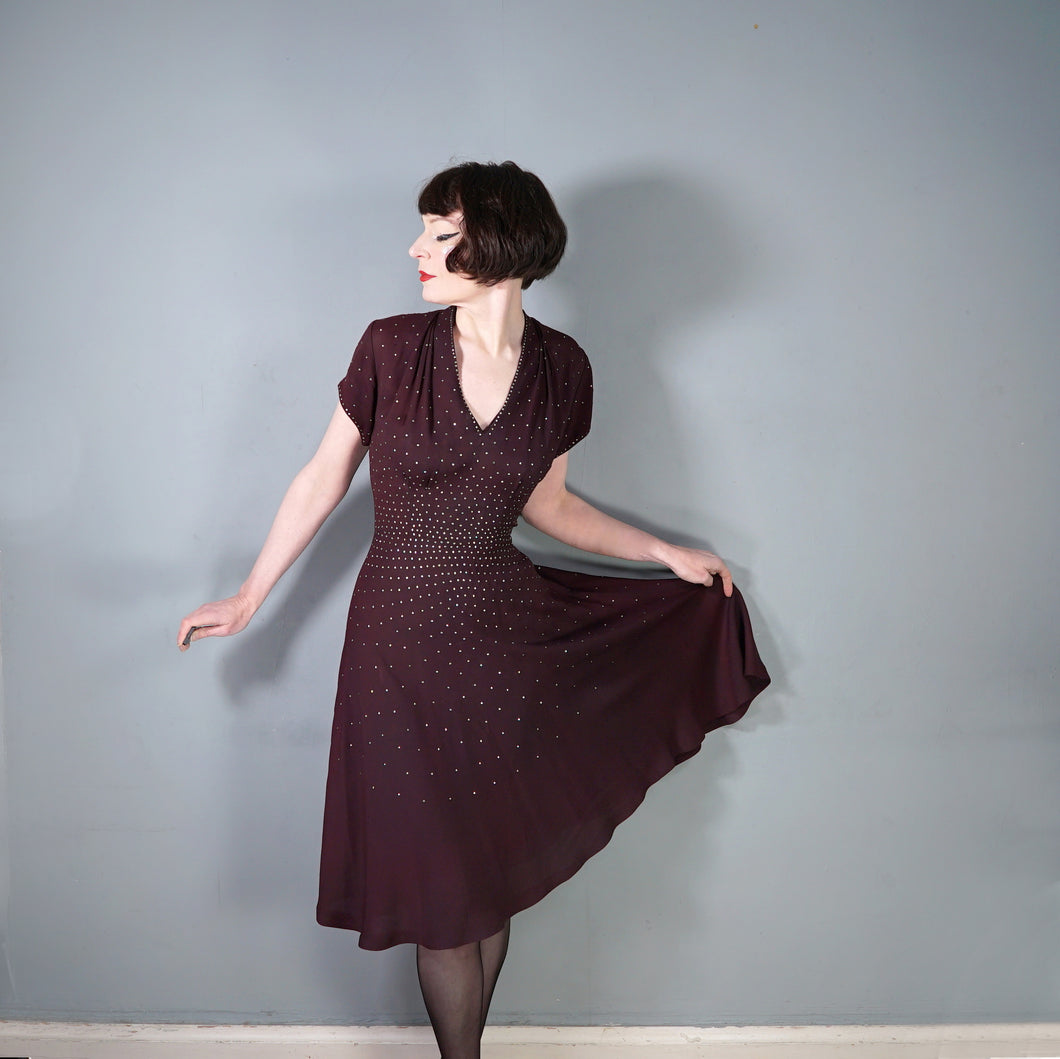 40s BROWN ALL OVER SILVER RHINESTONE CREPE COCKTAIL DRESS - M