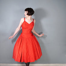 Load image into Gallery viewer, 50s ELEGANT STRAPPY FULL SKIRTED RED LACE AND SATIN PARTY / EVENING DRESS - S-M