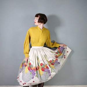 50s NOVELTY BORDER HARVEST BASKET FRUIT AND VEGETABLE PRINT FULL SKIRT - 26.5"