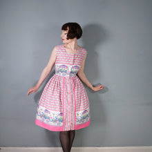 Load image into Gallery viewer, 50s NOVELTY PRINT PINK FLOWER VENDORS FULL SKIRTED DRESS - S