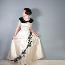 Load image into Gallery viewer, 40s 50s WHITE SATIN EVEING DRESS WITH BLACK VELVET FLOWERS AND COLLAR - S