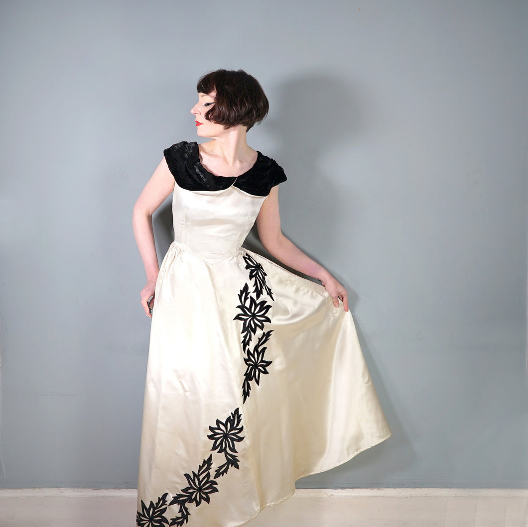 40s 50s WHITE SATIN EVEING DRESS WITH BLACK VELVET FLOWERS AND COLLAR - S