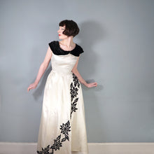 Load image into Gallery viewer, 40s 50s WHITE SATIN EVEING DRESS WITH BLACK VELVET FLOWERS AND COLLAR - S