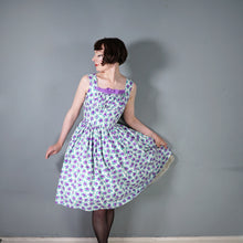 Load image into Gallery viewer, 50s 60s SAMBO VANITY COTTONS PURPLE ROSE PRINT DRESS - XS