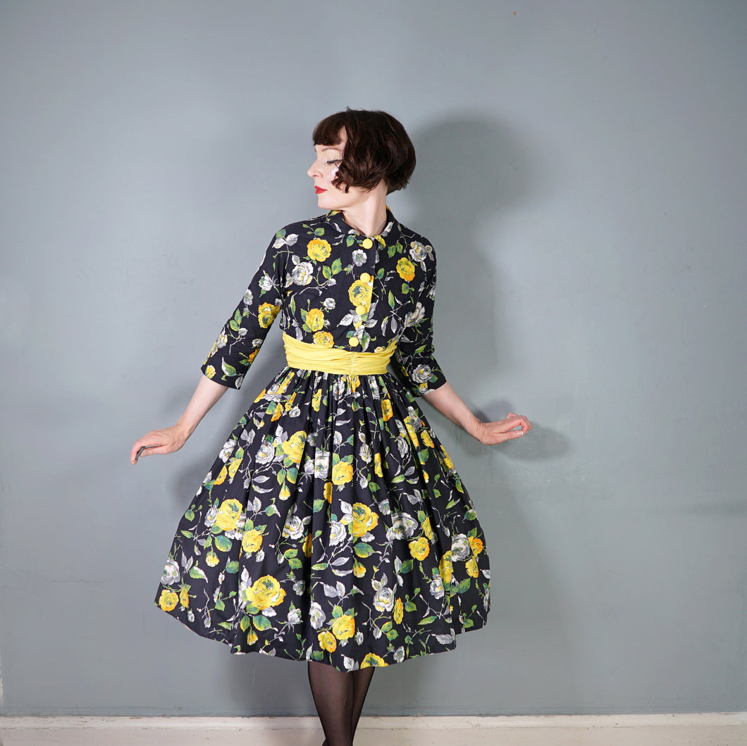 50s BLACK YELLOW FLORAL ROSE PRINT DRESS AND BOLERO JACKET - S