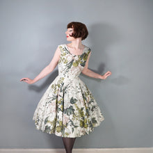 Load image into Gallery viewer, 50s SHAYNE OF MIAMI GREEN PAINTERLY FLORAL RHINESTONED DRESS XS-S