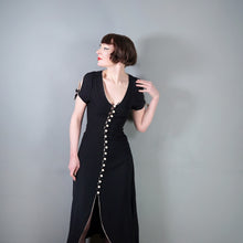 Load image into Gallery viewer, 70s UNLABELED BUS STOP BLACK AND WHITE CREPE MAXI DRESS - XS
