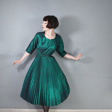 Load image into Gallery viewer, 50s RODNEY DARK GREEN METALLIC TAFFETA PLEATED FULL SKIRT DRESS WITH BELT - XS-S