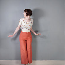 Load image into Gallery viewer, 70s JAEGER DUSKY PINK HIGH WAIST WIDE LEG TROUSERS - S