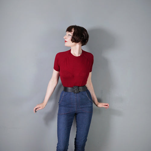 60s SUPER FINE SOFT KNIT DARK RED SHORT SLEEVE JUMPER - M-L