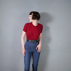 60s SUPER FINE SOFT KNIT DARK RED SHORT SLEEVE JUMPER - M-L