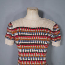 Load image into Gallery viewer, HANDKNITTED 40s PATTERN COLOURFUL AUTUMN JUMPER - M
