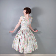 Load image into Gallery viewer, 50s ROMANTIC GREY AND PASTEL PINK FLORAL ROSE PRINT DRESS - S-M
