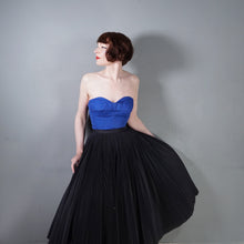 Load image into Gallery viewer, 50s 60s "LILLYWHITES" STRAPLESS BLUE SUN TOP / BONED BUSTIER - XS-S