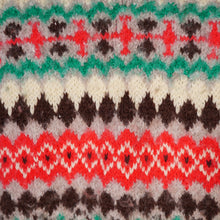 Load image into Gallery viewer, 60s HANDKNIT FAIRISLE WOOL TANK TOP / JUMPER - M