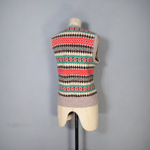 Load image into Gallery viewer, 60s HANDKNIT FAIRISLE WOOL TANK TOP / JUMPER - M